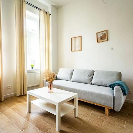 Stylish Apartment In Varşovia Exterior foto